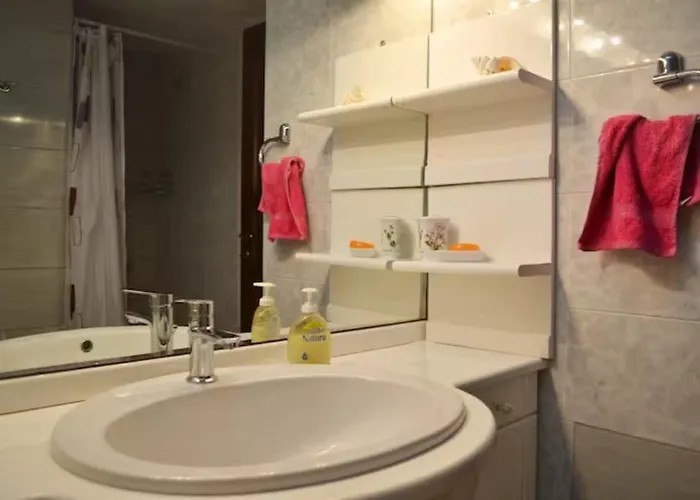 Olia & Myrto Agios Ioannis (Thessaly)