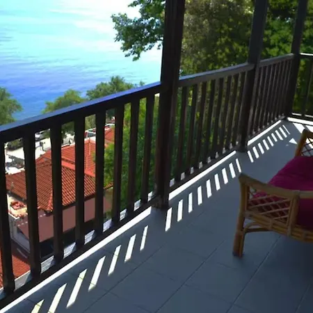 Olia & Myrto Agios Ioannis (Thessaly)